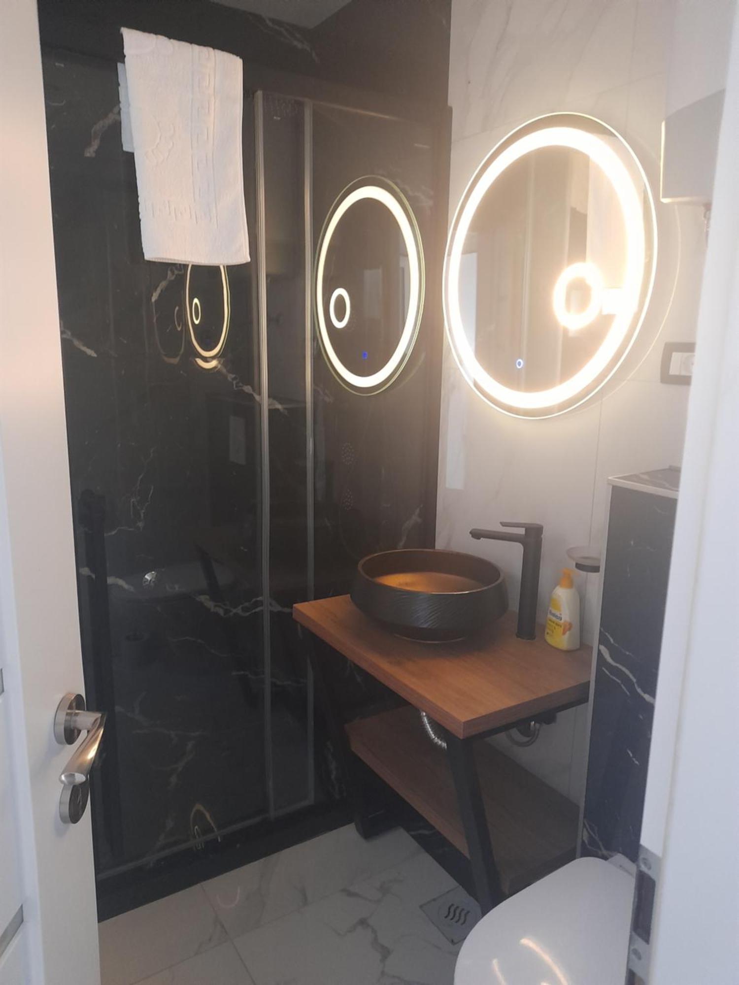 Apartments Malou Baska Voda Phòng bức ảnh