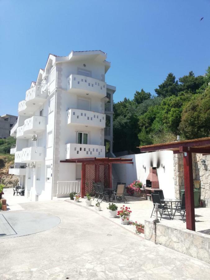Apartments Malou Baska Voda Ngoại thất bức ảnh
